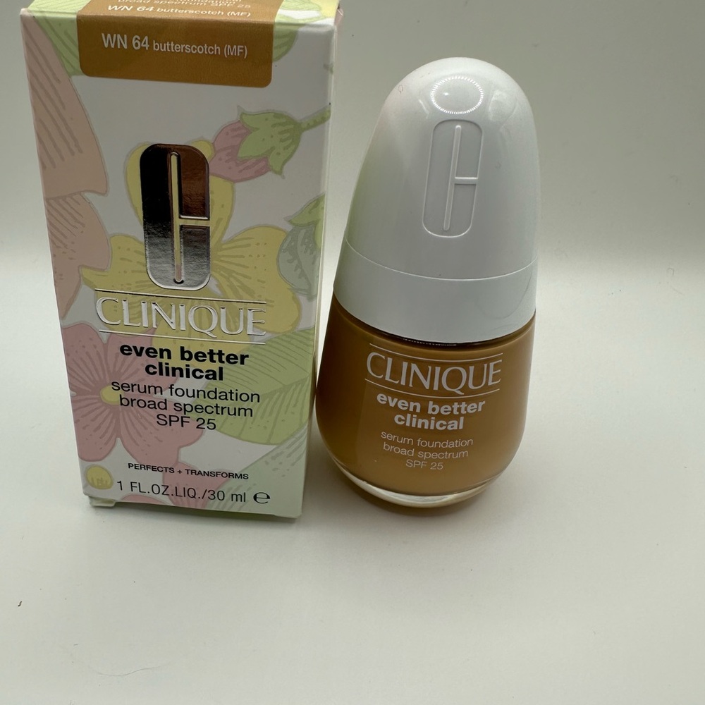 CLINIQUE Color WN 64 Butterscotch Even Better Clinical T™ Serum Foundation